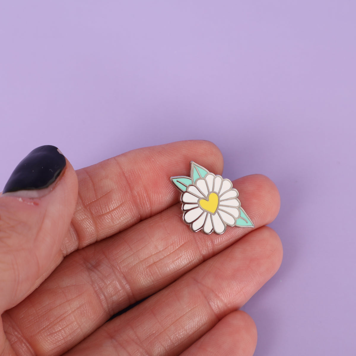 Daisy Heart Sample Enamel Pin